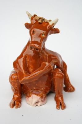 Tierskulptur Kuh Frieda,sitzend, Dekor - Katja Langer - auf - Array - Tierskulptur Kuh Frieda,sitzend, Dekor - Katja Langer - auf - Array -