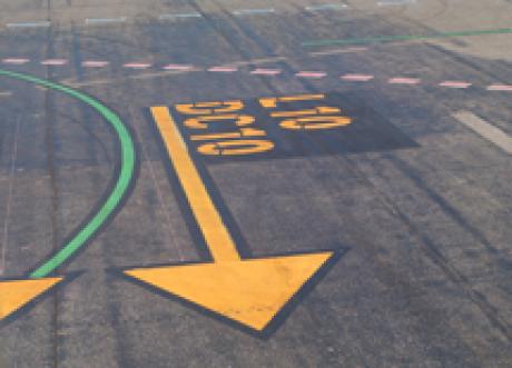 Nice Airport II - Udo Klein - auf - Array - Nice Airport II - Udo Klein - auf - Array -