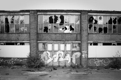 Fabrik, Agonie der Realität #2 - Michael Guntenhöner - Array auf - Array - Fabrik, Agonie der Realität #2 - Michael Guntenhöner - Array auf - Array -