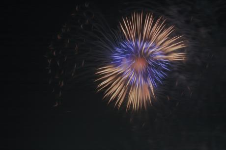 Feuerwerk - Farbschatten Fotografie - Array auf - Array - Feuerwerk - Farbschatten Fotografie - Array auf - Array -